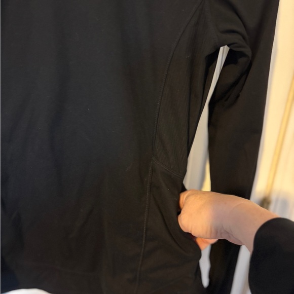 Super Cute Women’s Spider Long Sleeve Athletic Shirt Size Small Petite - Picture 3 of 6